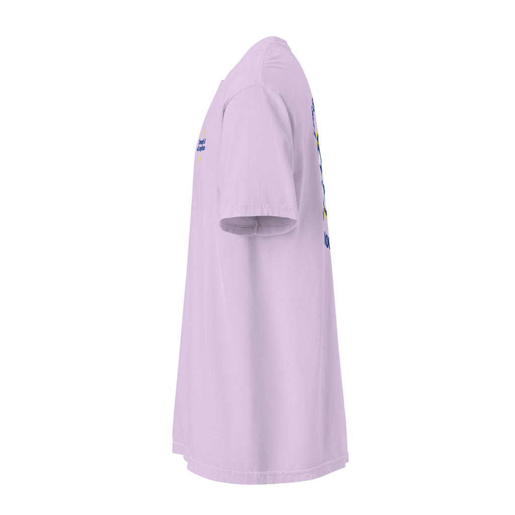 Purple heavyweight t-shirt on side profile with visible front graphic edge